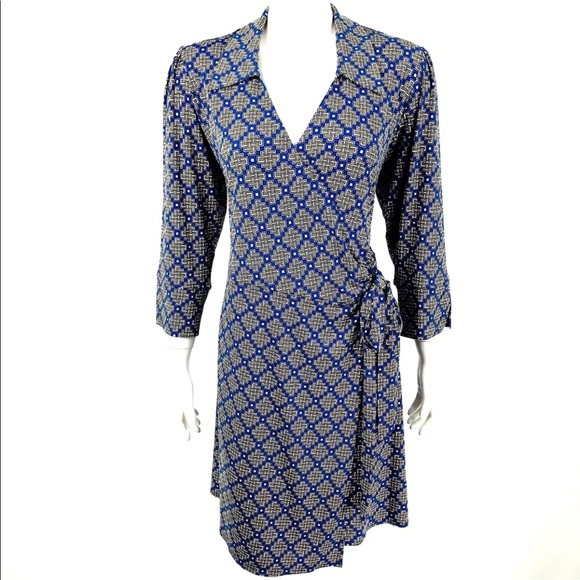geometric print wrap dress